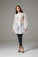 Load image into Gallery viewer, White Lace Wide Sleeve Tunic
