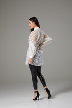 Load image into Gallery viewer, White Lace Wide Sleeve Tunic
