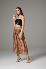 Load image into Gallery viewer, Shiny Beige Wide Leg Cropped Culottes
